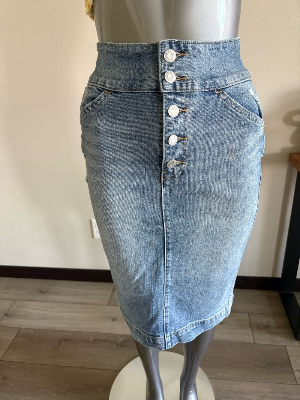 GAP High-Waist Button-Front Denim Pencil Skirt